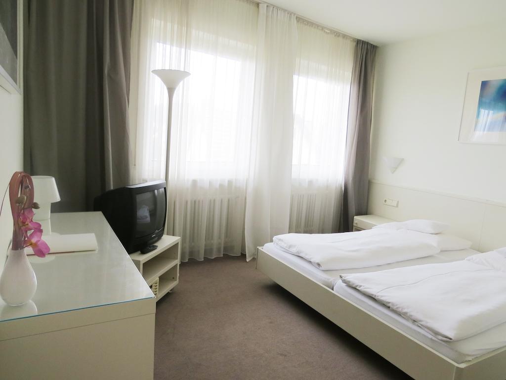Hotel & Restaurant Die Linde Wangen  Quarto foto