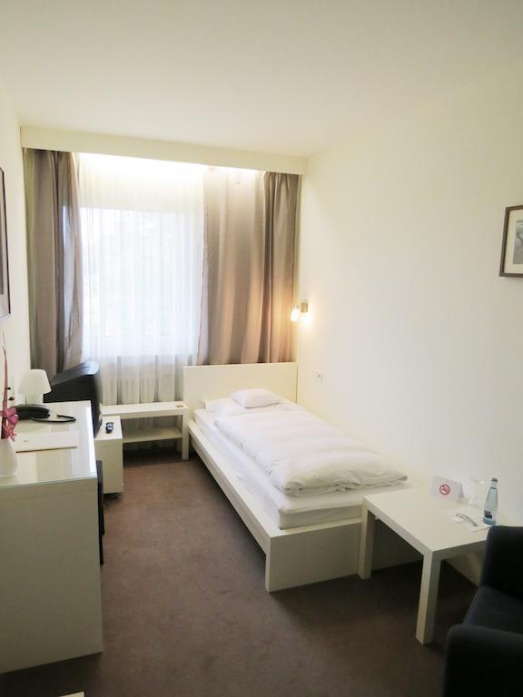 Hotel & Restaurant Die Linde Wangen  Quarto foto