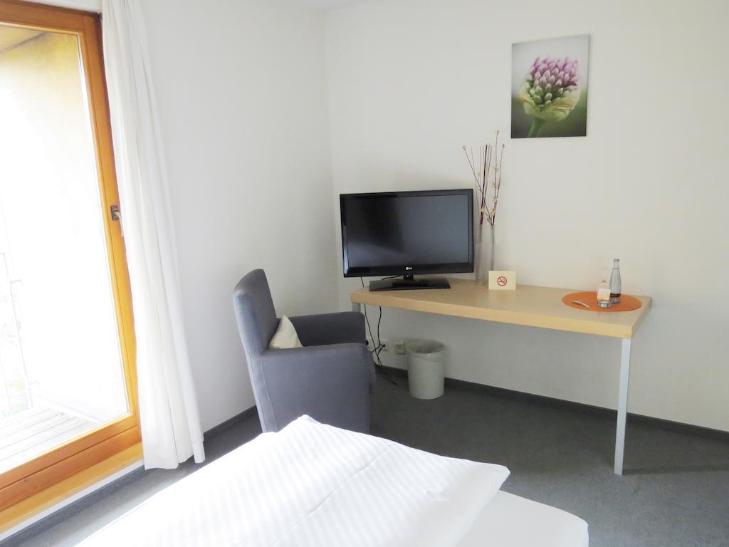 Hotel & Restaurant Die Linde Wangen  Quarto foto
